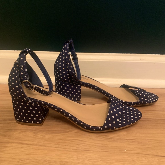 Navy polka dot heeled sandals - Picture 1 of 2